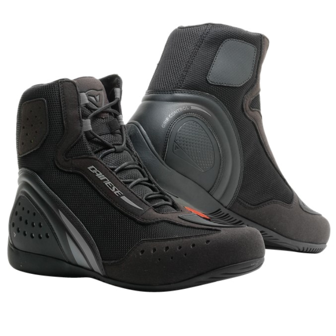 DAINESE Ботинки MOTORSHOE D1 AIR 685 черный/антрацит - DAINESE Ботинки - боты - Мотоэкипировка - Интернет-магазин мотоэкипировки и мотозапчастей MотоГанза