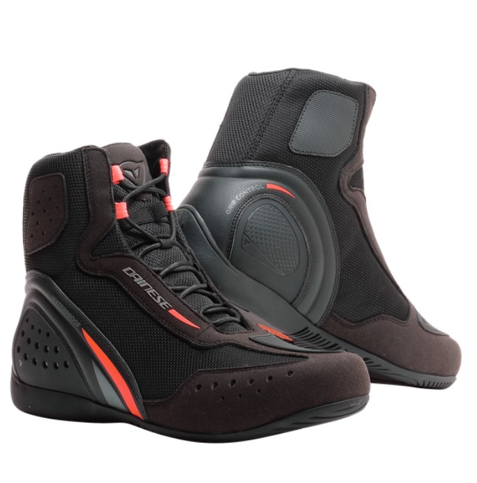 DAINESE Ботинки MOTORSHOE D1 DWP Z09 черный/красный/антрацит - DAINESE Ботинки - боты - Мотоэкипировка - Интернет-магазин мотоэкипировки и мотозапчастей MотоГанза