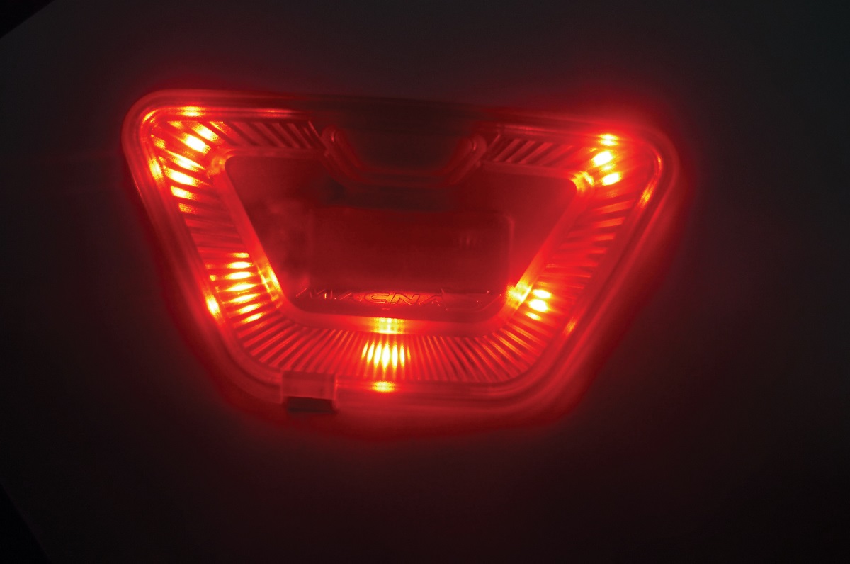 MACNA VISION LED подсветка - MACNA аксессуары - прочее - Мотоэкипировка - Интернет-магазин мотоэкипировки и мотозапчастей MотоГанза