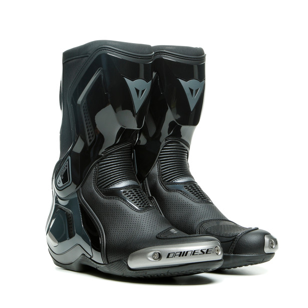 DAINESE Ботинки TORQUE 3 OUT AIR 604 черный/антрацит - DAINESE Ботинки - боты - Мотоэкипировка - Интернет-магазин мотоэкипировки и мотозапчастей MотоГанза